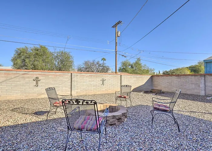 Southwest Sanctuary! W/ Patio & Yard Holiday home *