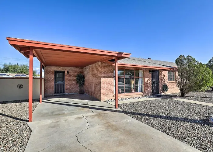 Holiday home Southwest Sanctuary! W/ Patio & Yard