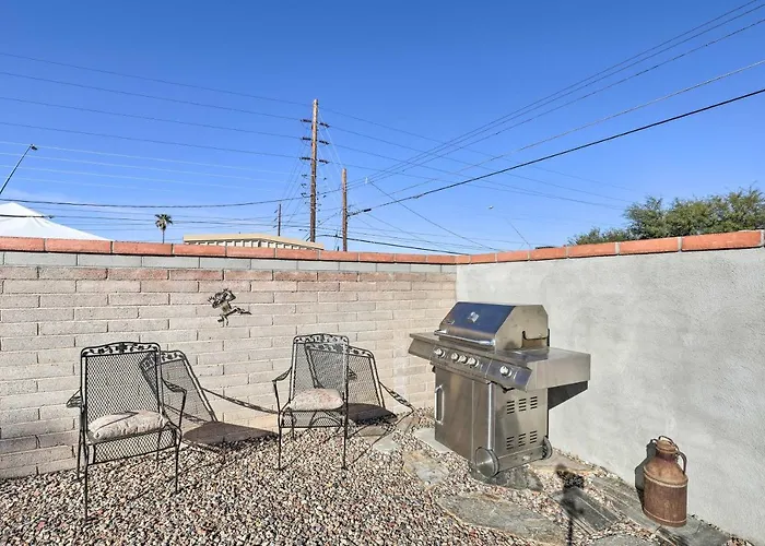 Southwest Sanctuary! W/ Patio & Yard